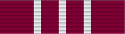 44 - Distinquished Weapons Medal Qualification Medal.png